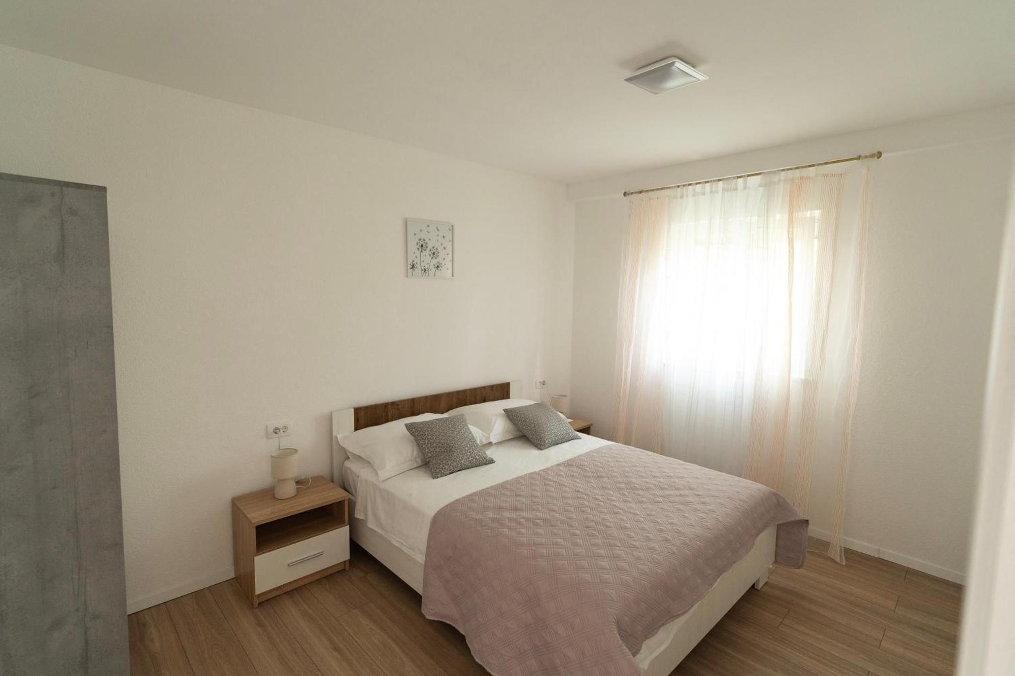 Pave&Ema Apartman Konjevrate ภายนอก รูปภาพ